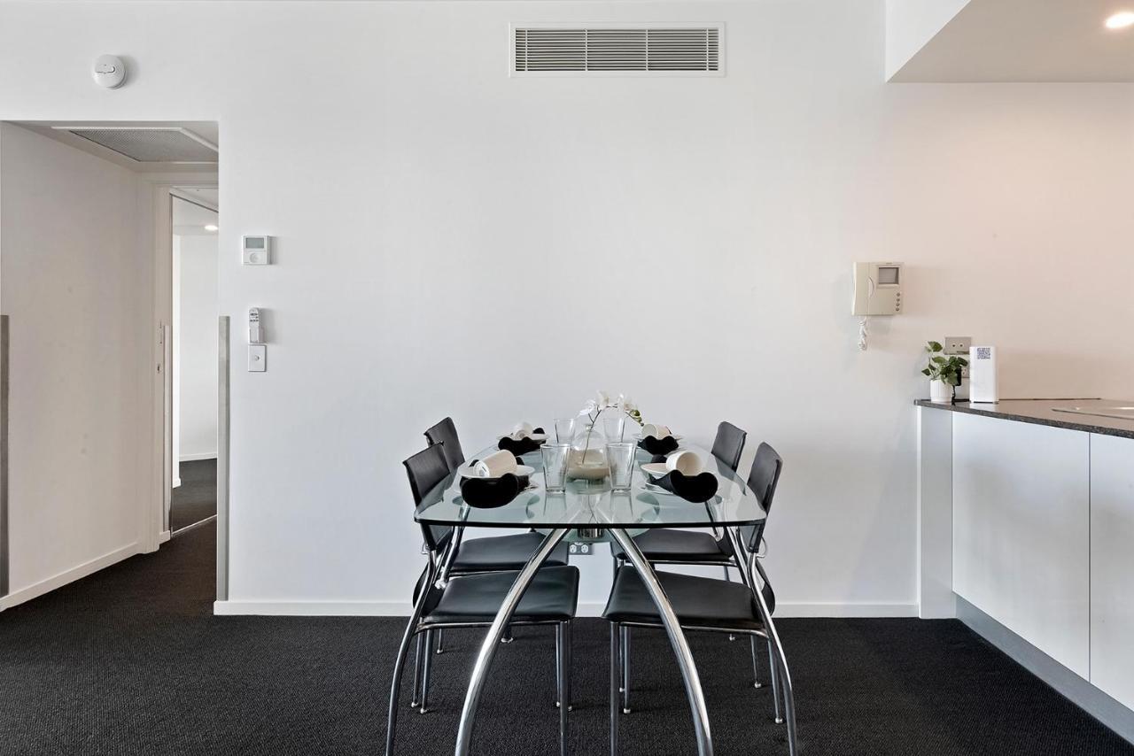 Sierra Grand Broadbeach - Self Contained & Privately Managed Apartments Χρυσή Ακτή Εξωτερικό φωτογραφία