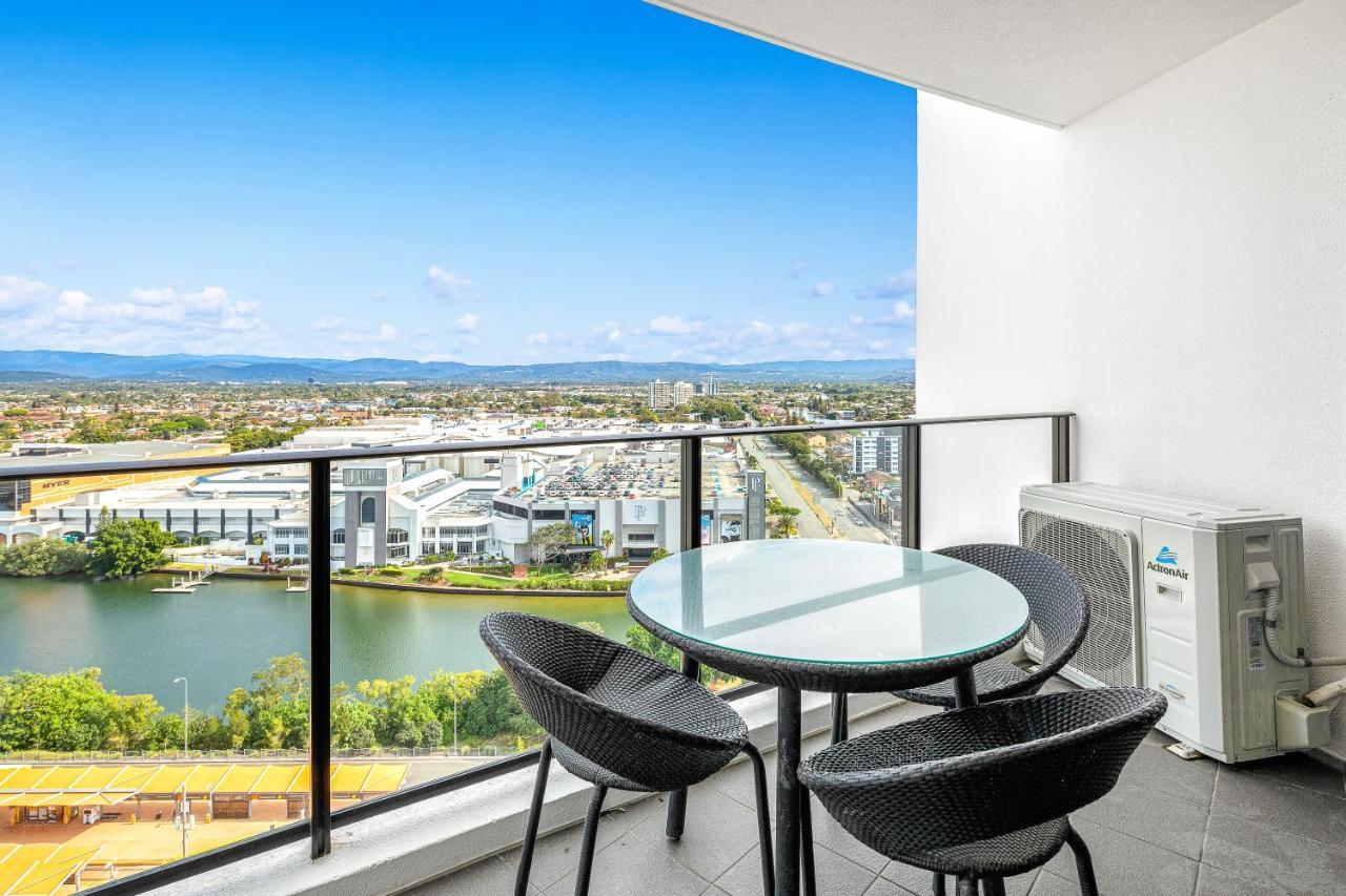 Sierra Grand Broadbeach - Self Contained & Privately Managed Apartments Χρυσή Ακτή Εξωτερικό φωτογραφία