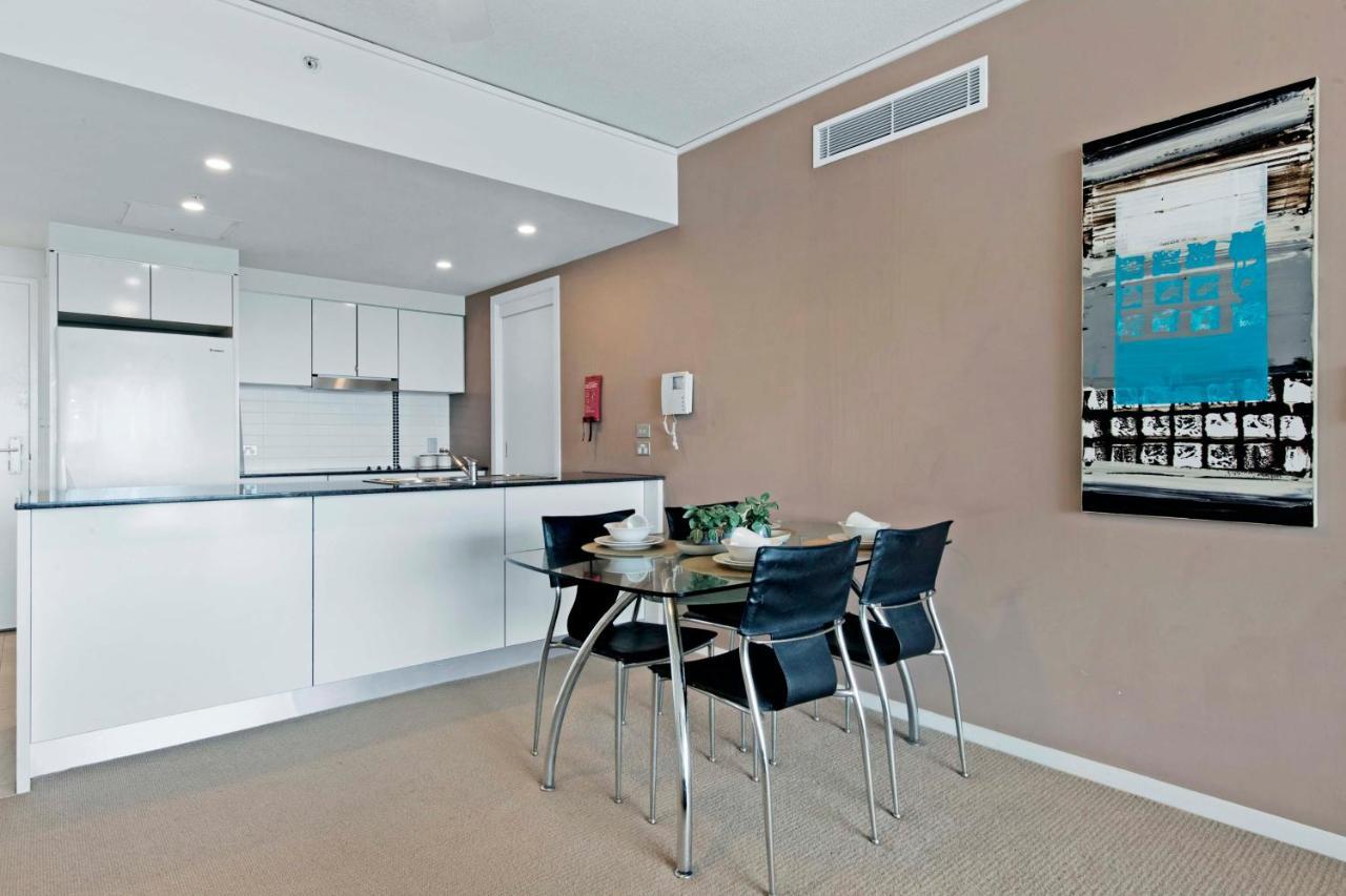 Sierra Grand Broadbeach - Self Contained & Privately Managed Apartments Χρυσή Ακτή Εξωτερικό φωτογραφία