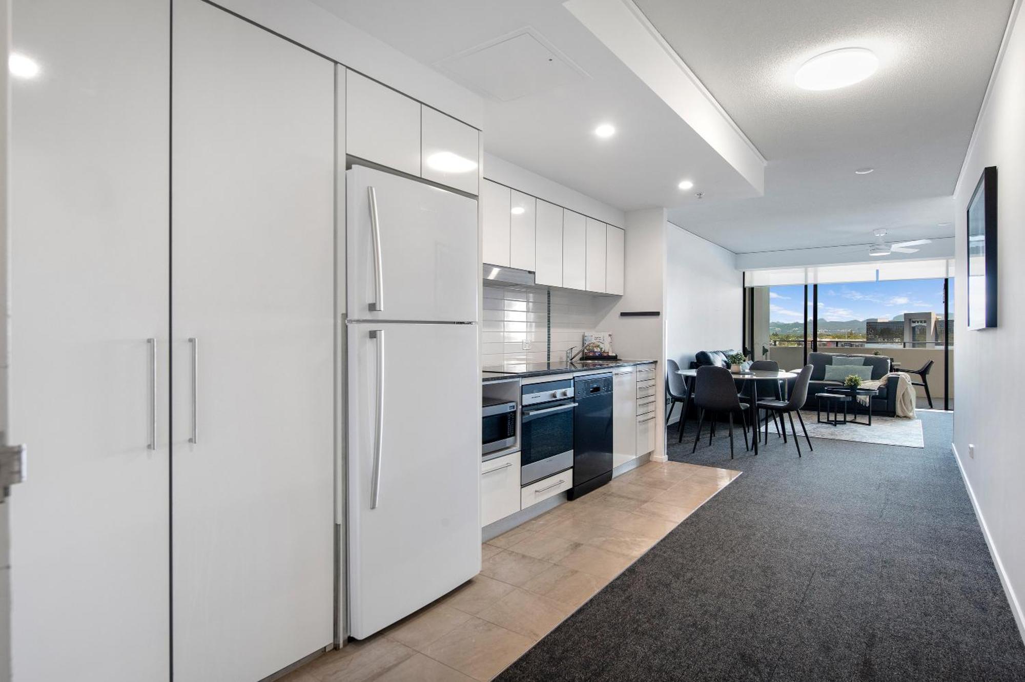 Sierra Grand Broadbeach - Self Contained & Privately Managed Apartments Χρυσή Ακτή Εξωτερικό φωτογραφία